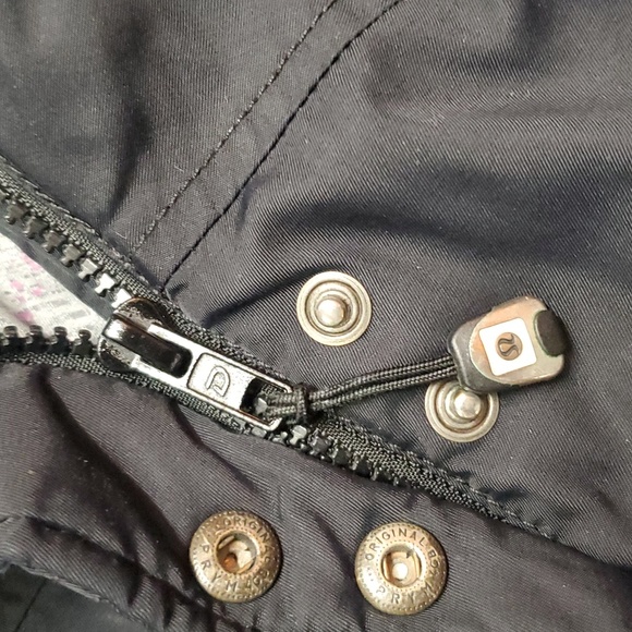 Lululemon Hooded Parka in Black - Picture 15 of 15